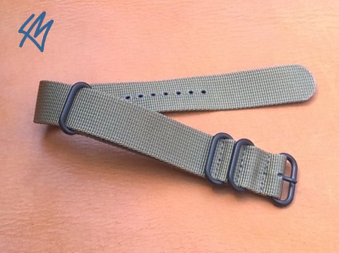 ZULU Strap - ZELENÁ + PVD černé přezky š. 22 mm