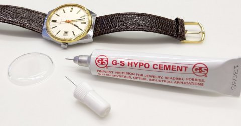 G&S Hypo Cement - lepidlo na sklo / made in USA