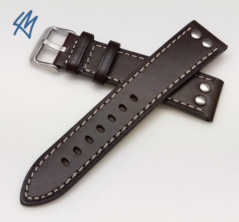 NAVIGATOR tmavě hnědá s nýty / š. 18 (16) mm