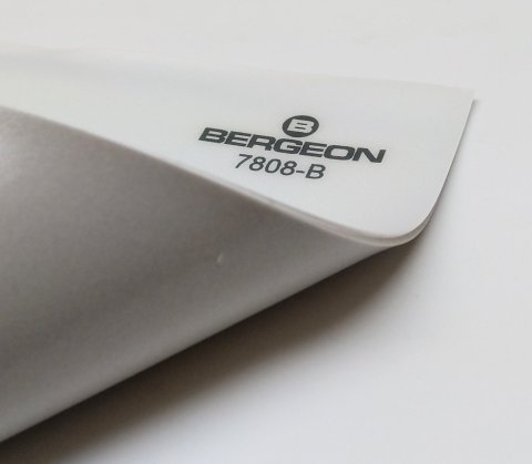 Bergeon 7808 - bílá měkká pracovní podložka