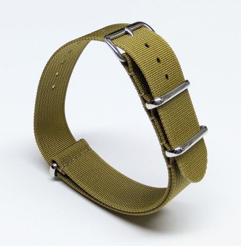 TREKKER nato strap / khaki / š. 20 mm